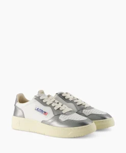 Autry Sneaker Medalist Low Wom. Zilver*Dames Sneakers