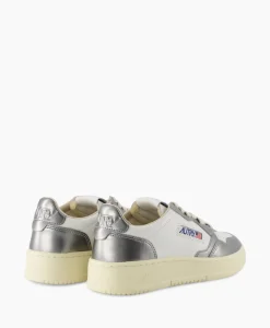 Autry Sneaker Medalist Low Wom. Zilver*Dames Sneakers