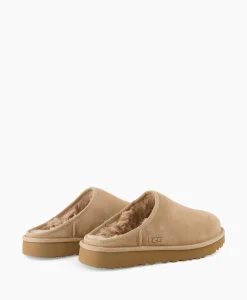 Ugg Pantoffel M Classic Slip-On Beige*Dames Pantoffels