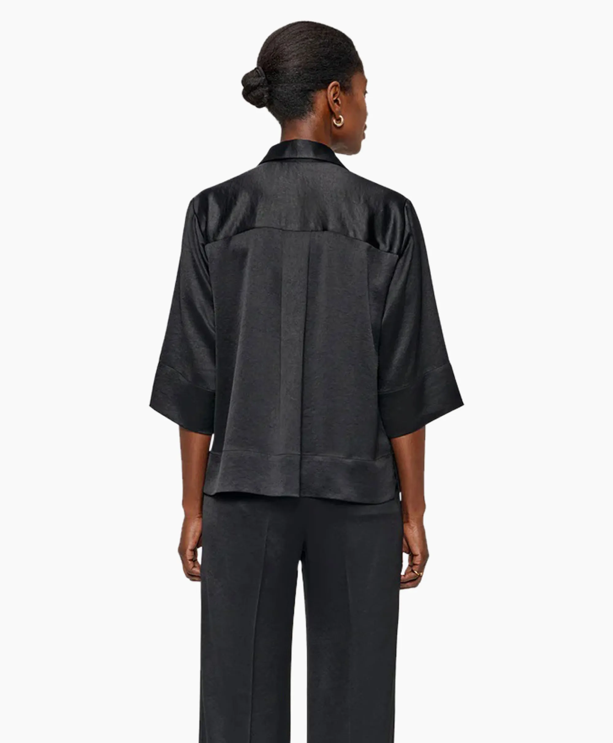 Zenggi Blouse Sating Short Sleeve Zwart*Dames Blouses